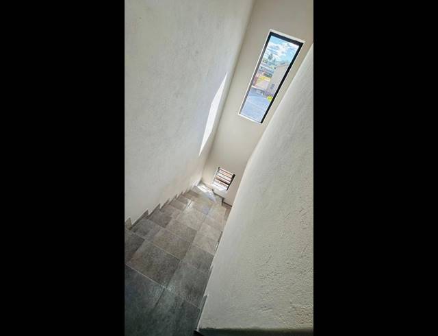 3 BEDROOM TOWNHOUSE FOR SALE IN WATERVAL EAST